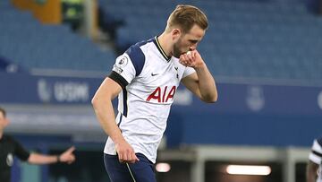 Kane se queda solo