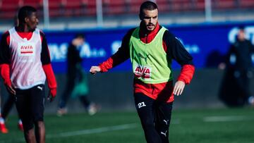 Pedro León deja atrás nueve meses de baja por lesiones.