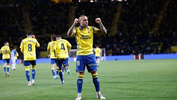 Sandro.