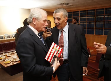 En 2008 con Ramón Calderón, entonces presidente del Real Madrid.