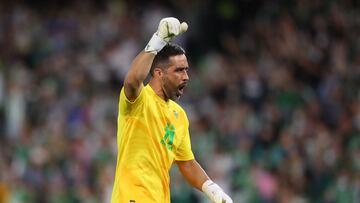 Claudio Bravo.