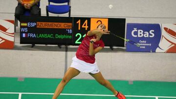 La madrileña Beatriz Corrales se clasificó este viernes para las semifinales del Abierto de la República Checa de bádminton, mientras que Pablo Abián y Clara Azurmendi quedaron eliminados en cuartos y octavos, respectivamente.