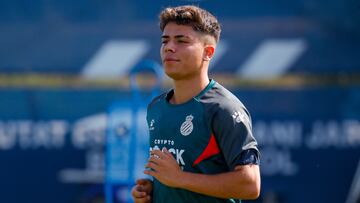 12/08/22
ENTRENAMIENTO
RCD Espanyol
Melamed (21) RCD Espanyol