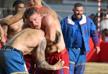 Cada vez que un equipo logra una "caccia", suma dos puntos.