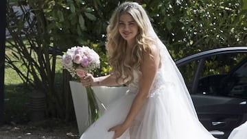 Jenni Rueda durante su boda con el futbolista Iago Aspas en Poio, Pontevedra.
15/06/2019