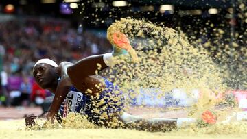 La estadounidense Brittney Reese, durante la final de longitud en los Mundiales de Londres.