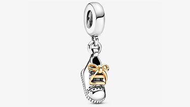 Celebra las ocasiones especiales con un ‘charm’ de Pandora en plata de primera ley