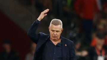 El Vasco Aguirre, técnico del Mallorca, en la final de Copa.