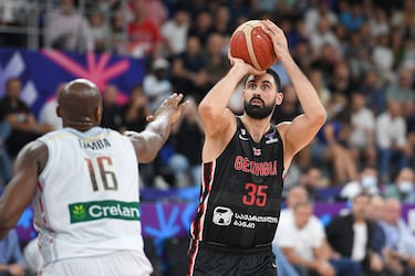 El pívot georgiano se ha convertido poco a poco en una pieza muy importante en 'Orlando Magic', gracias a su gran capacidad defensiva. En su tercer Eurobasket, liderará junto al también jugador NBA, Sandro Mamukelashvili, a la selección de Georgia en el torneo en busca de conseguir un buen resultado.