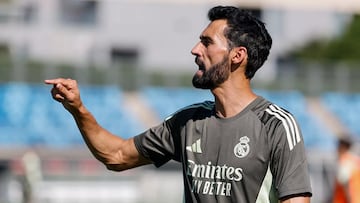 Álvaro Arbeloa en su primer día como entrenador del Real Madrid Castilla.