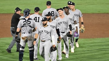 Aug 19, 2025; St. Petersburg, Florida, USA; Members of the New York Yankees celebrate after defeating the Tampa Bay Rays at George M. Steinbrenner Field. Mandatory Credit: Jonathan Dyer-Imagn Images