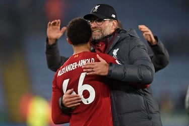 Trent Alexander-Arnold reinventa la posición de lateral