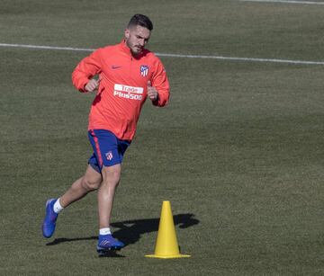 El medio español de 27 años, tiene un valor de 70 millones, el jugador de Atlético de Madrid empata el octavo lugar.