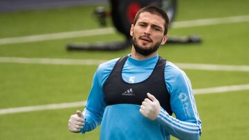 Okay Yokuslu en un entrenamiento con el Celta de Vigo