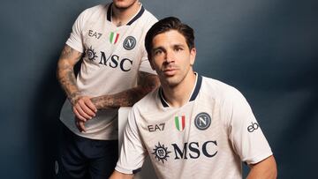 Dubai, Miami y Copenhague en la nueva camiseta del Nápoles