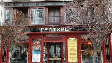 Adiós a uno de los bares míticos de Madrid: cierra el Café Central tras 43 años de jazz en el centro de la capital