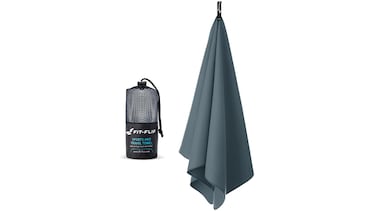 La toalla de microfibra y de secado rápido más vendida en Amazon sirve para casi todo: gimnasio, piscina, ‘camping’...