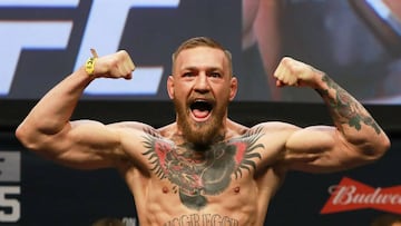 Conor McGregor durante uno de sus pesajes.