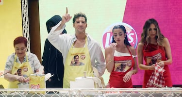 David Bisbal vs. Rosanna Zanetti: la tortilla de patata ‘enfrenta’ a una de las parejas de moda 