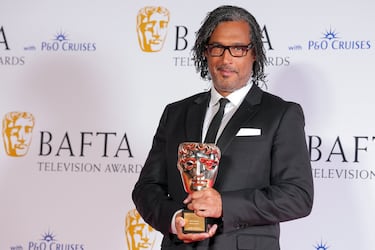David Olusog durante la alfombra roja de los premios BAFTA 2023.