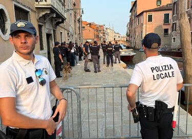 La policía acordonó la iglesia de Madonna dell'Orto.