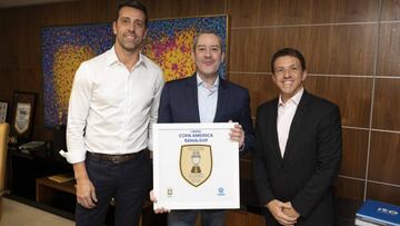 Edu Gaspar, Rogério Caboclo y Juninho Paulista.