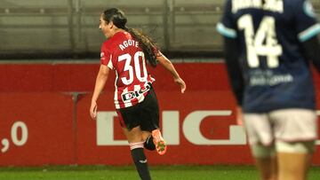 Daniela Agote celebra su primer gol con el Athletic femenino.