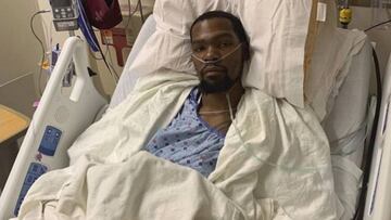 Kevin Durant, tras la operación del tendón de Aquiles.