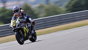 Beatriz Neila en la clasificación de Donington Park