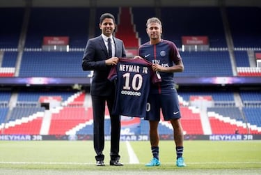 Nico Williams y otros fichajes que acabaron en guerra: Di Stéfano, Mijatovic, Neymar, Mbappé...