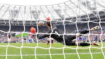De Gea vuelve a parar un penalti cinco años después