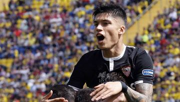 Correa felicita a Sarabia.