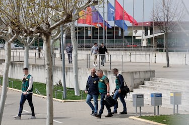 Un grupo de miembros de la UCO tras el registro en la Federación Española de Fútbol. 