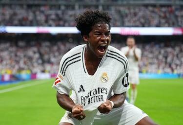 ¡Endrick marca su primer gol!