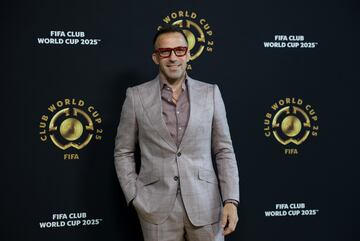 Alessandro Del Piero no se perdió la final entre Chelsea y PSG. El exfutbolista italiano trabaja junto a la FIFA. (REUTERS/Jeenah Moon)