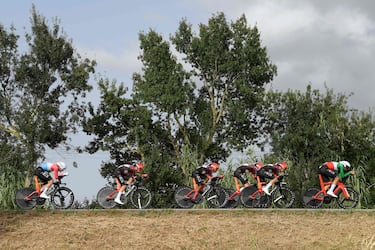 El INEOS Grenadiers durante la quinta etapa de La Vuelta a España.