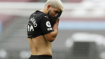 "Sólo Dios sabe qué talla de pantalón usa Agüero"