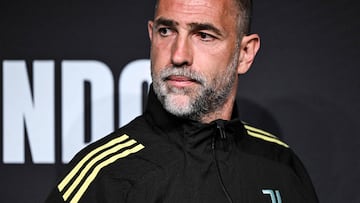 Juventus' Croatian head coach Igor Tudor gestures during a press conference at Camping World Stadium in Orlando on June 25, 2025 on the eve of the Club World Cup 2025 Group D football match between Italy's Juventus and England's Manchester City. (Photo by PATRICIA DE MELO MOREIRA / AFP)