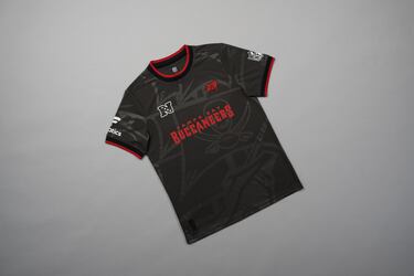 Las camisetas de los equipos de la NFL al estilo clásico del fútbol