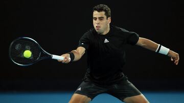 Un inspirado Munar abruma a a Millman y se enfrentará a Cilic