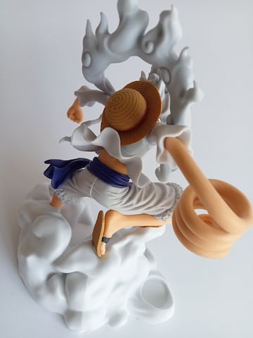 'One Piece': Luffy Gear 5 por Banpresto