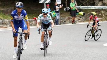 15/09/18 VUELTA A CICLISTA A ESPA„A 2018 ETAPA 20 ANDORRA ESCALDES ENGORDANY - COLL DE LA GALLINA ENRIC MAS VENCEDOR DE LA ETAPA MIGUEL ANGEL SUPERMAN LOPEZ SIM0N YATES JERSEY ROJO LIDER DE LA CARRERA ESPAÑA