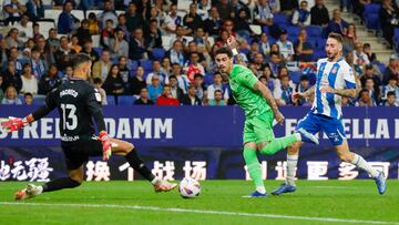 21/10/20 FC BARCELONA
PARTIDO ENTRE EL RCD ESPANYOL Y EL CD LEGANES DE LA 12ª JORNADA DE LA LIGA HYPERMOTION EN EL STAGE FRONT STADIUM.
PACHECO (13) RCD ESPANYOL
MIGUEL (9) CD LEGANES
CALERO (5) RCD ESPANYOL