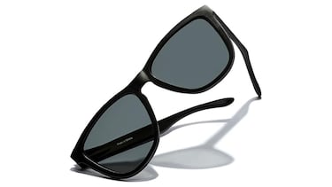Chollo del día: gafas de sol Hawkers ‘one polarized’ en negro mate por 16 euros