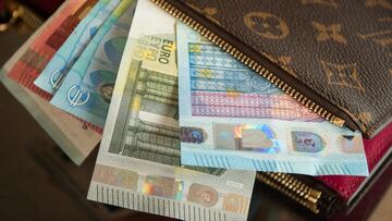 ¿Te has quedado con dinero encontrado en la calle? Puedes ser multado
