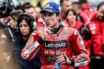 Marc Marquez, tras bajarse de la moto en el GP de Alemania.