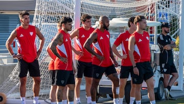 Una foto del entrenamiento del Sevilla.