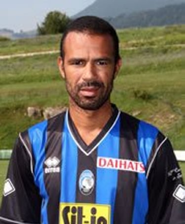 El pivote portugués militó en las filas del equipo de Bérgamo entre 2007 y 2010. Tan solo jugó un encuentro. 