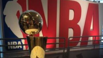 El trofeo Larry O'Brien visita AS.