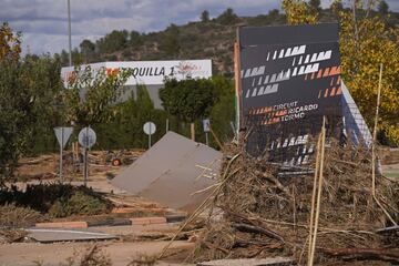 Vista de cómo ha quedado el circuito Ricardo Tormo tras las graves inundaciones en Valencia.